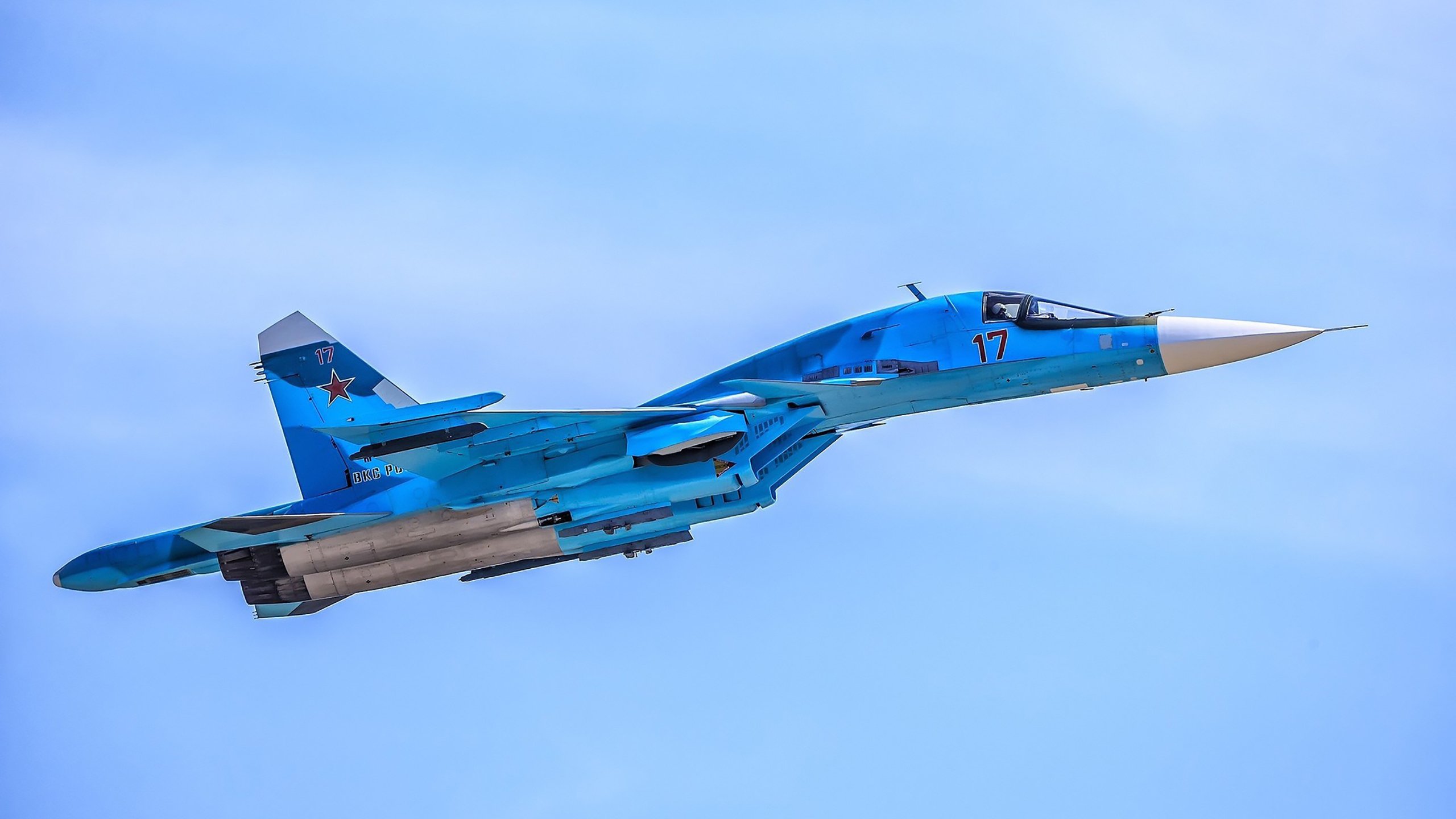 多特蒙德后场防线稳固保障零封，多特蒙德站位